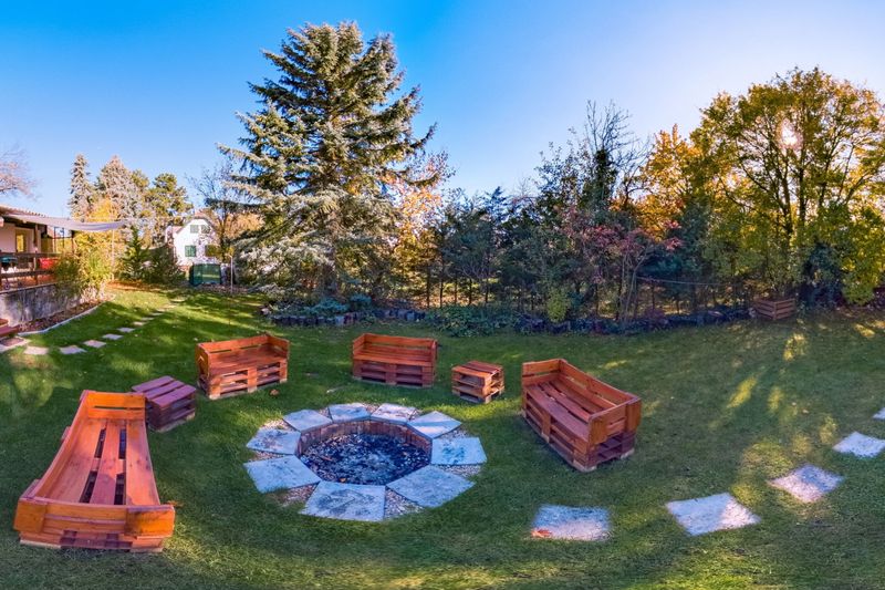 Balatonakarattya, Mátyás király utca - 50 m² eladó ház